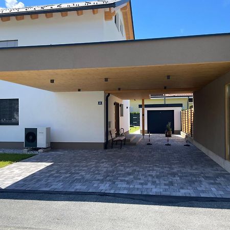 Lake & Town Apartments Klagenfurt Клагенфурт Екстериор снимка