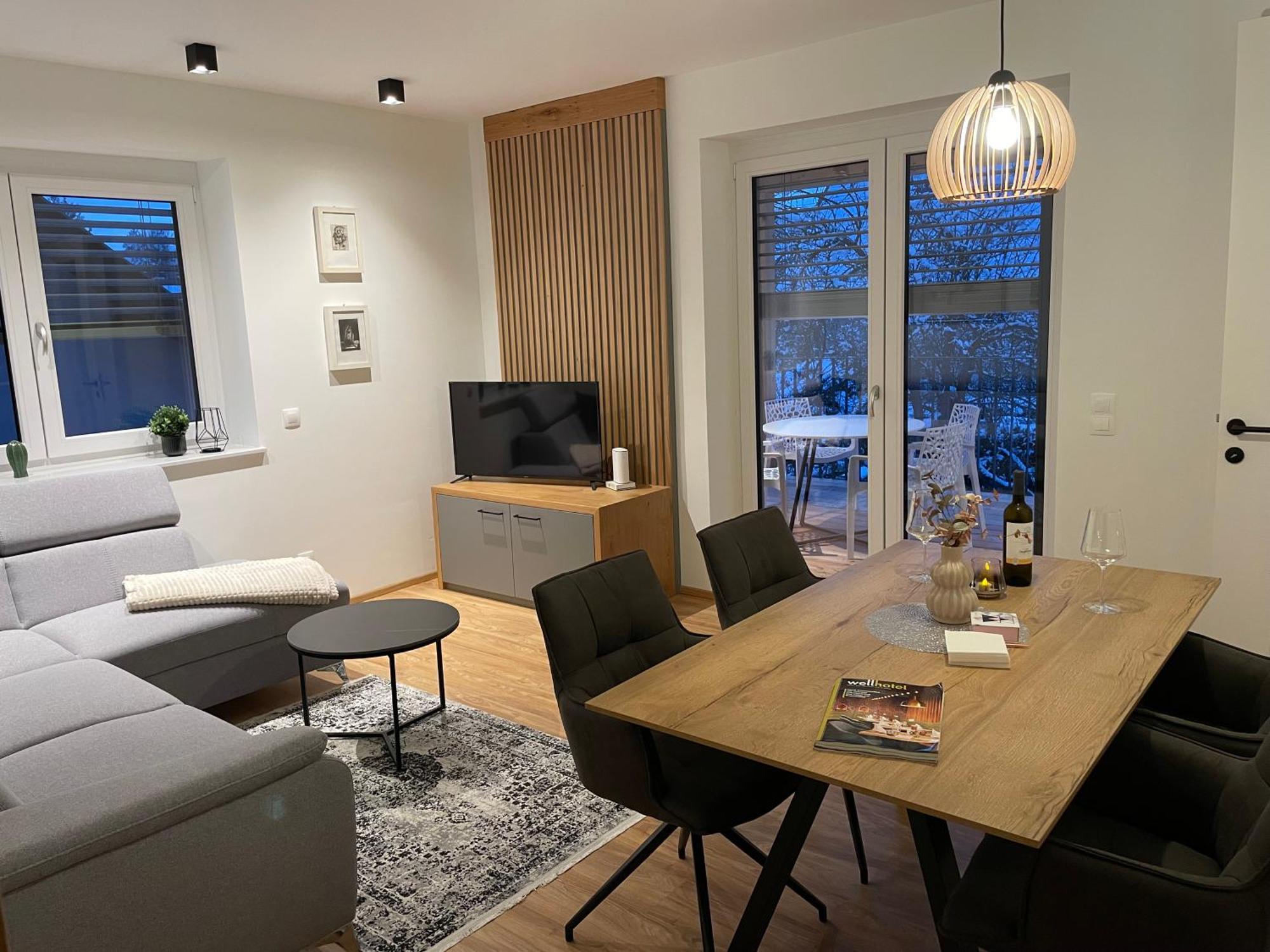 Lake & Town Apartments Klagenfurt Клагенфурт Екстериор снимка