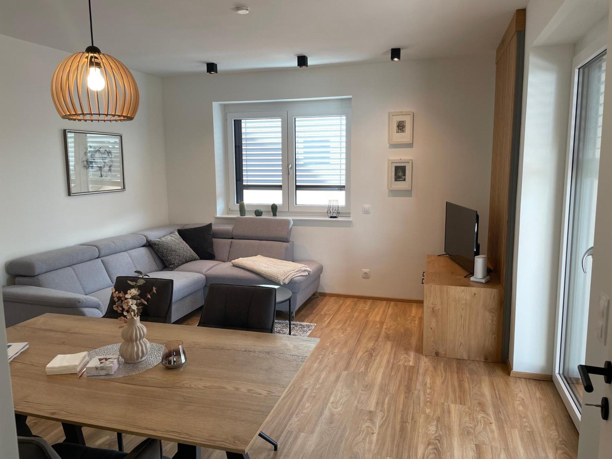 Lake & Town Apartments Klagenfurt Клагенфурт Екстериор снимка
