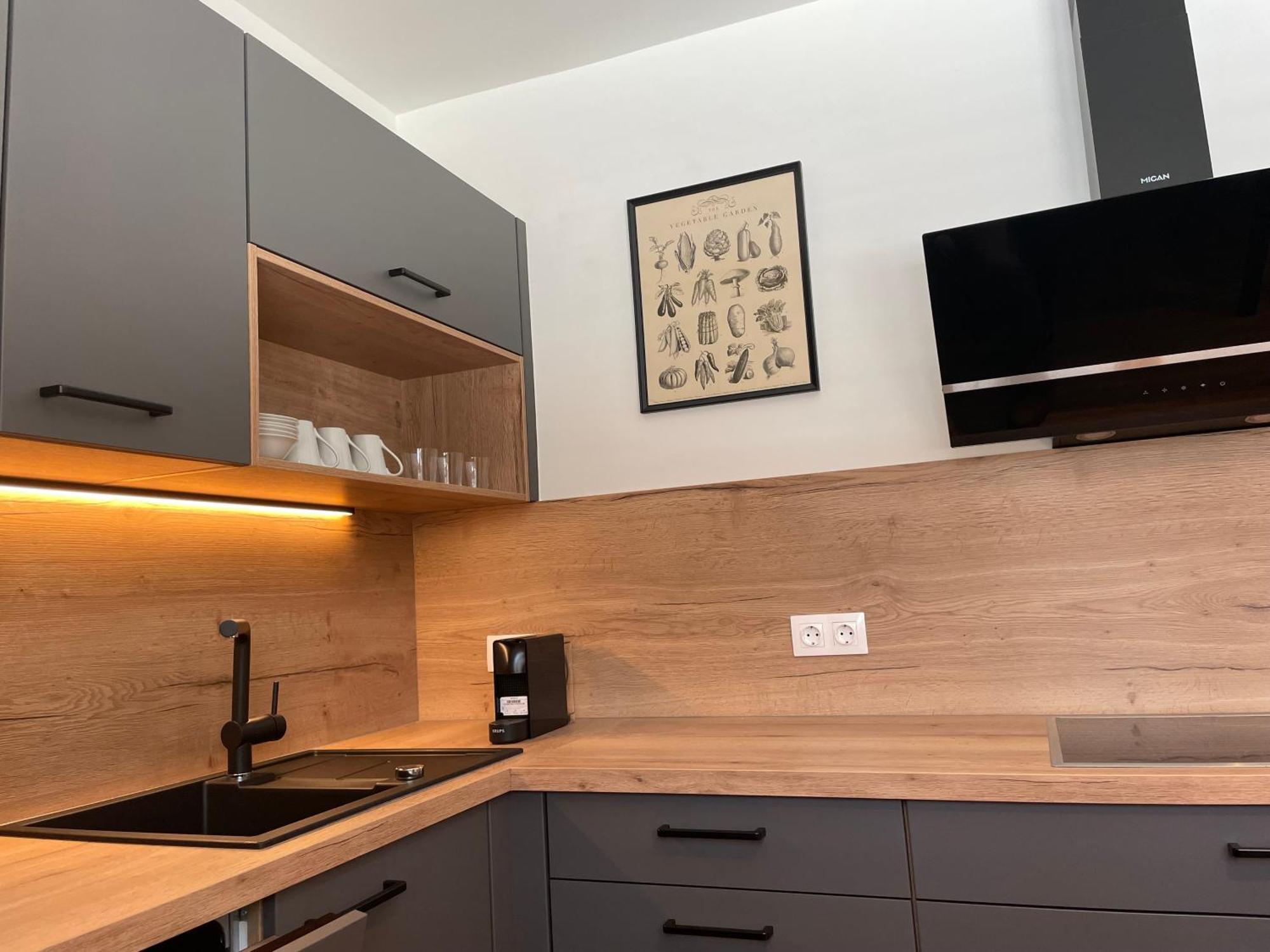 Lake & Town Apartments Klagenfurt Клагенфурт Екстериор снимка